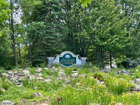 35 Magnolia Way North Haledon NJ 07508