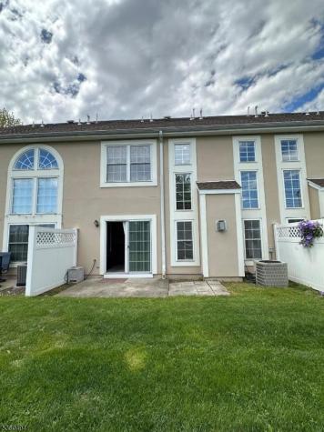 35 Magnolia Way North Haledon NJ 07508