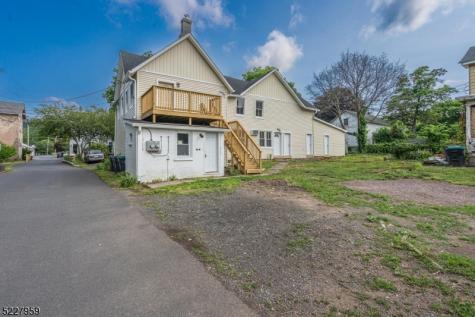 13 Maple Street Milford NJ 08848