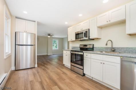 13 Maple Street Milford NJ 08848