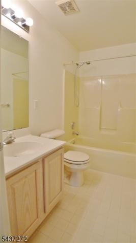 1310 Grandview Court Hanover NJ 07981