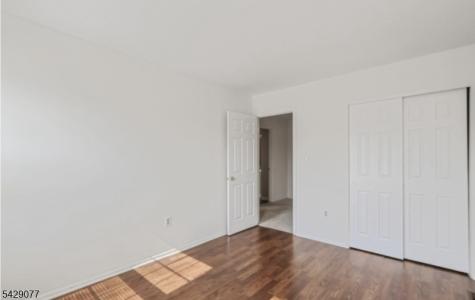 81 Almond Drive Franklin NJ 08873