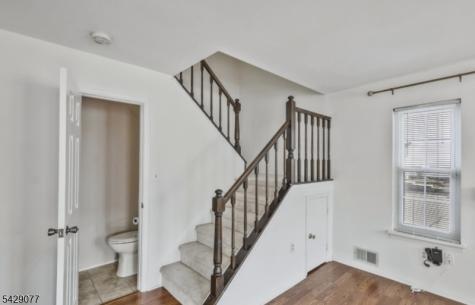 81 Almond Drive Franklin NJ 08873