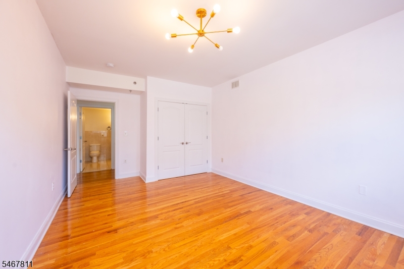 902 N 5th Street Newark NJ 07107