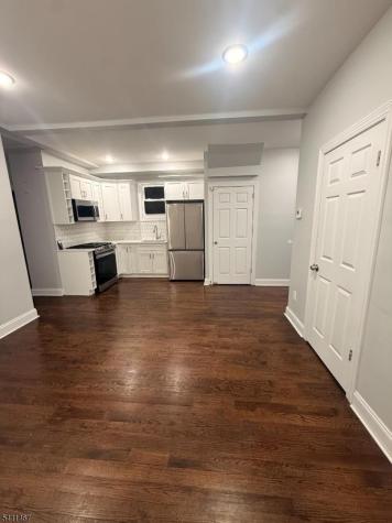 19 Rosehill Place Irvington NJ 07111
