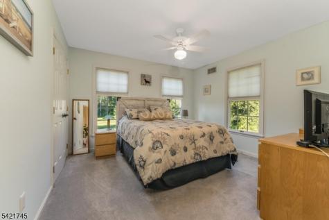 93 Bissell Road Tewksbury NJ 08833
