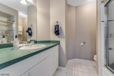 93 Bissell Road Tewksbury NJ 08833