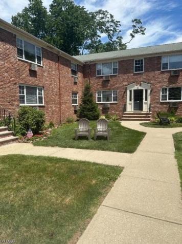 65 Hawthorne Place Montclair NJ 07042