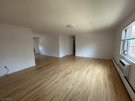 65 Hawthorne Place Montclair NJ 07042