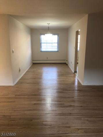 65 Hawthorne Place Montclair NJ 07042