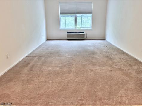 6303 Richmond Road West Milford NJ 07480