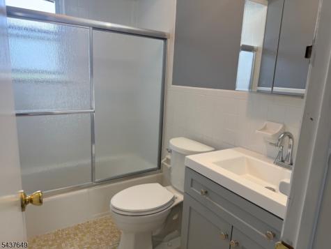 62 Brookline Avenue Nutley NJ 07110