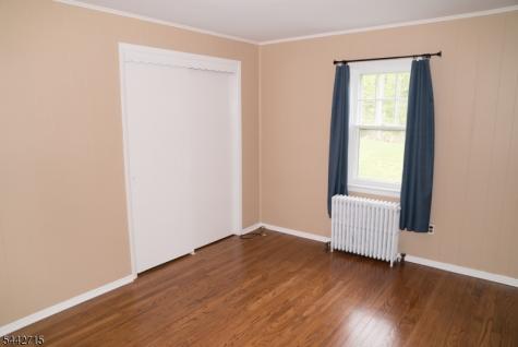 226 Lambertville Hq Road Delaware NJ 08559