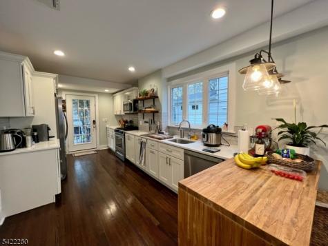 45 Brookfield Road Montclair NJ 07043