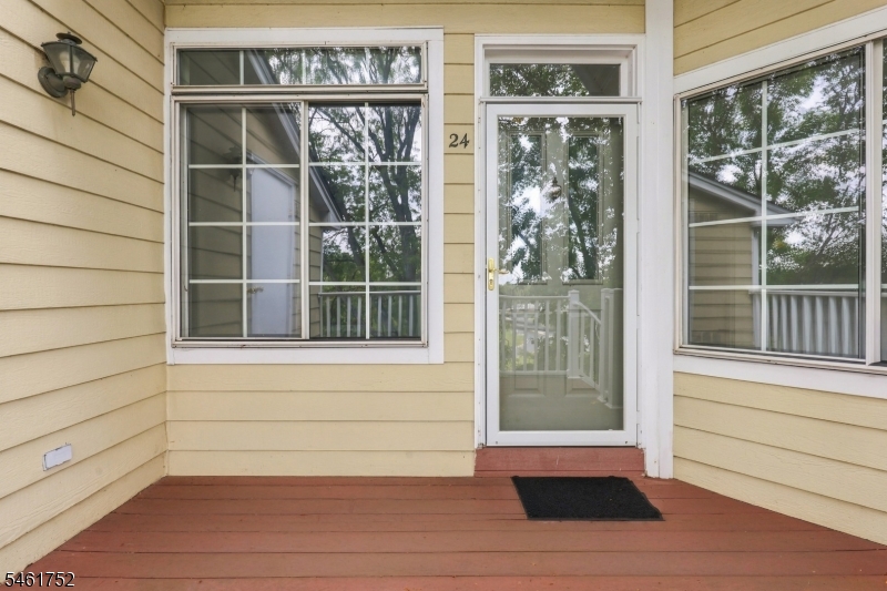 24 Wescott Road Bedminster NJ 07921
