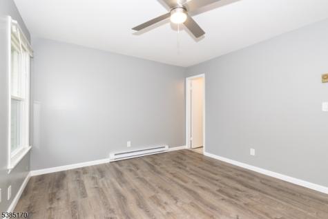 190 Park Street East Orange NJ 07017