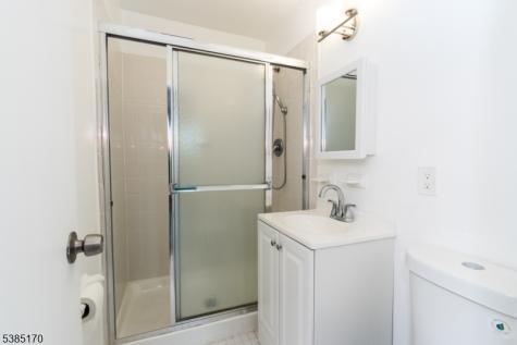 190 Park Street East Orange NJ 07017