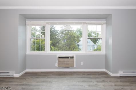 190 Park Street East Orange NJ 07017