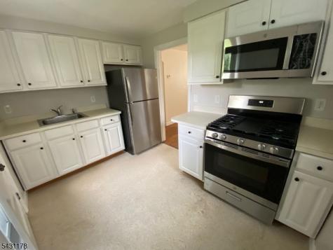 399 Fairview Avenue Dunellen NJ 08812