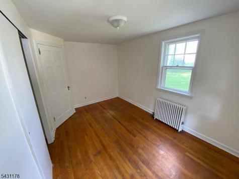 399 Fairview Avenue Dunellen NJ 08812