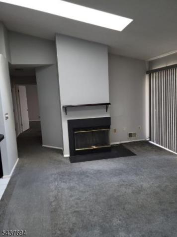 27 Townsend Court Franklin NJ 08823