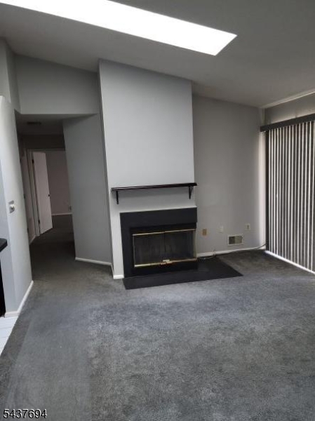 27 Townsend Court Franklin NJ 08823
