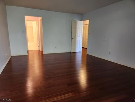 148 Vista Drive Hanover NJ 07927