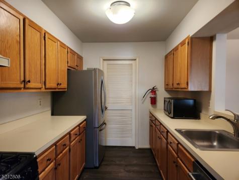148 Vista Drive Hanover NJ 07927