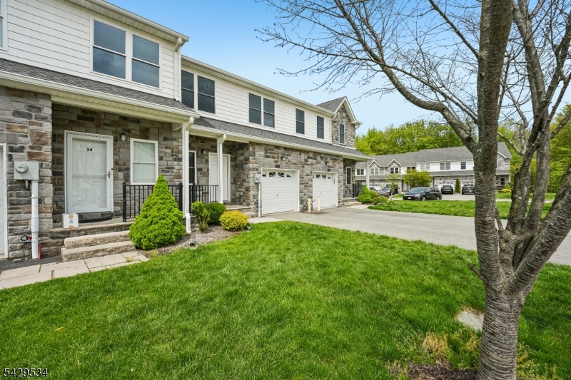 26 Decroce Court Parsippany-troy Hills NJ 07054