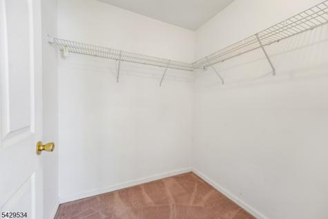 26 Decroce Court Parsippany-troy Hills NJ 07054