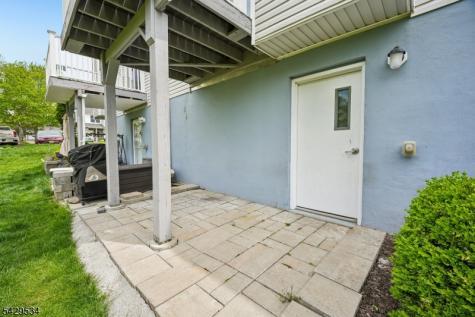 26 Decroce Court Parsippany-troy Hills NJ 07054