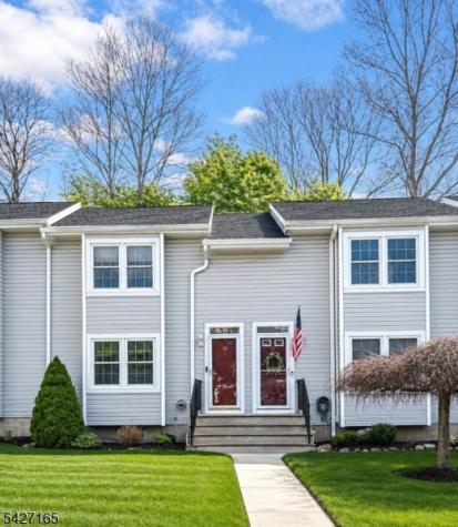 70 Village Drive Hamburg NJ 07419