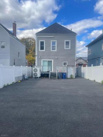 36 Augusta Street Irvington NJ 07111