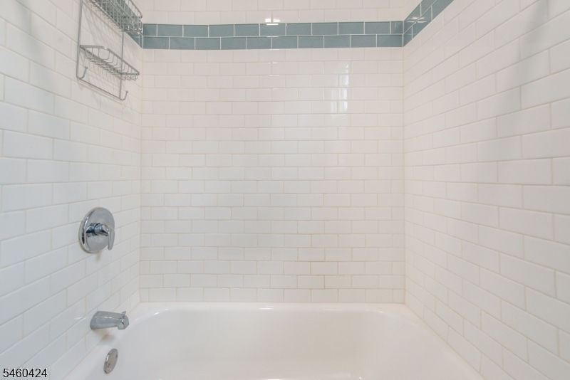 69 Harrison Ave U2l West Orange NJ 07052