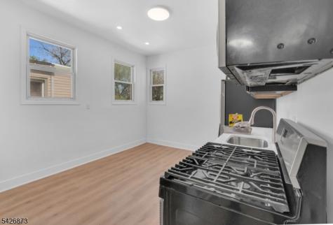 44 Farley Avenue Newark NJ 07108