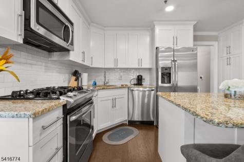 200 Laird Avenue-c2101 Cliffside Park NJ 07010