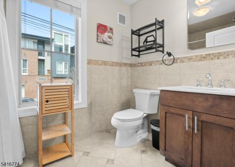 200 Laird Avenue-c2101 Cliffside Park NJ 07010