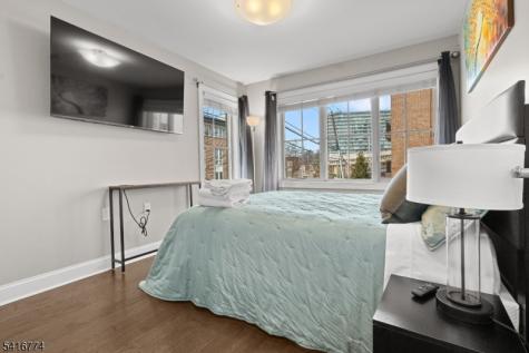 200 Laird Avenue-c2101 Cliffside Park NJ 07010