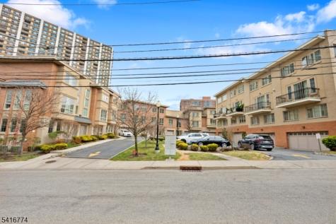 200 Laird Avenue-c2101 Cliffside Park NJ 07010