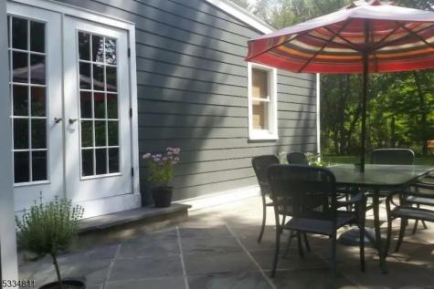 33 Meadowview Road Long Hill NJ 07946