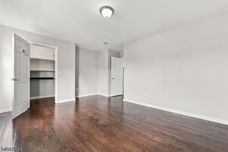 112 Bruen Street Newark NJ 07105
