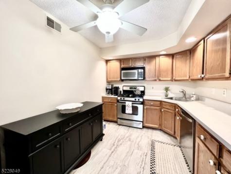 209 Strull Court Bridgewater NJ 08807