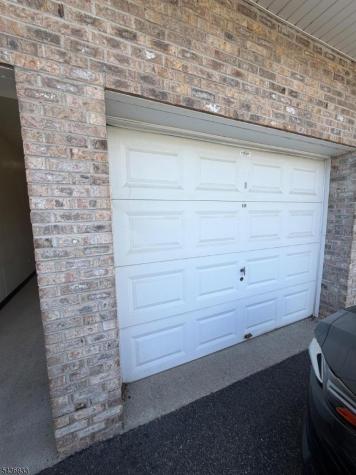 10 Parkside Court Wayne NJ 07470