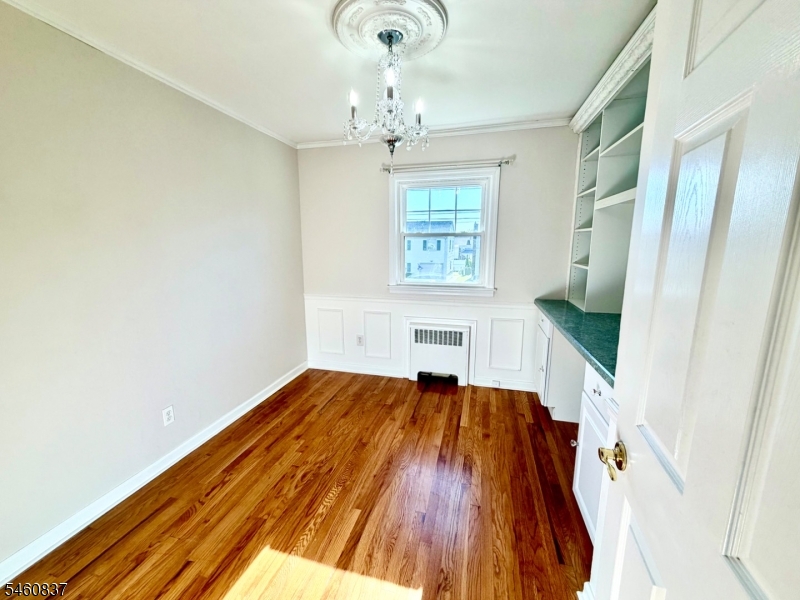 827 Savitt Place Union NJ 07083