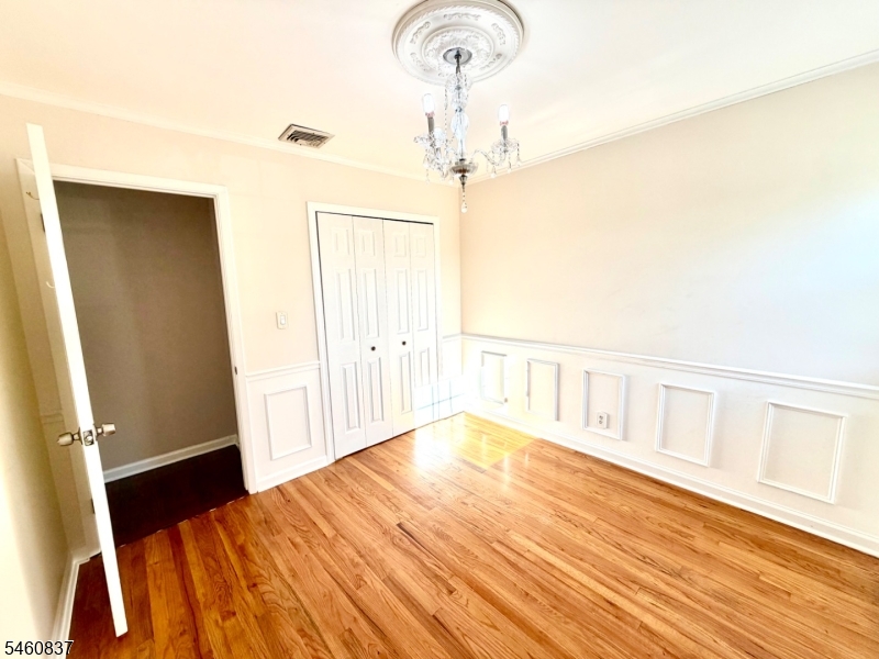 827 Savitt Place Union NJ 07083