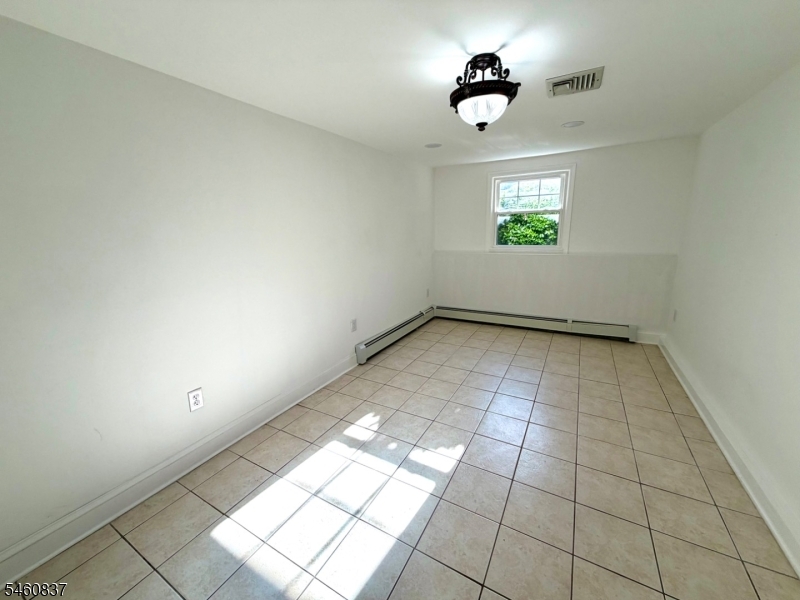 827 Savitt Place Union NJ 07083