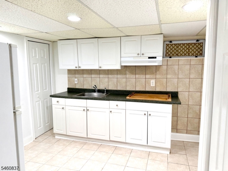 827 Savitt Place Union NJ 07083