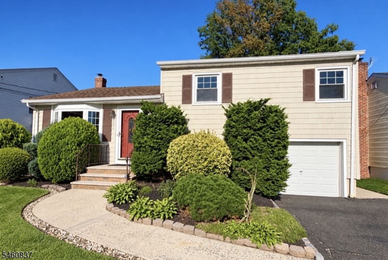 827 Savitt Place Union NJ 07083