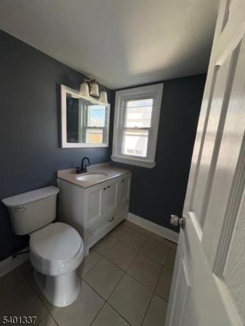 4 Whitehouse Avenue Readington NJ 08889