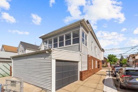 59 Locust Avenue Wallington NJ 07057